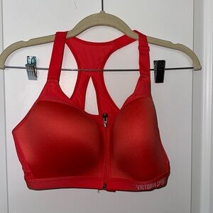 Victoria Sport Maximum Support Incredible Lightweight Max Front-Close